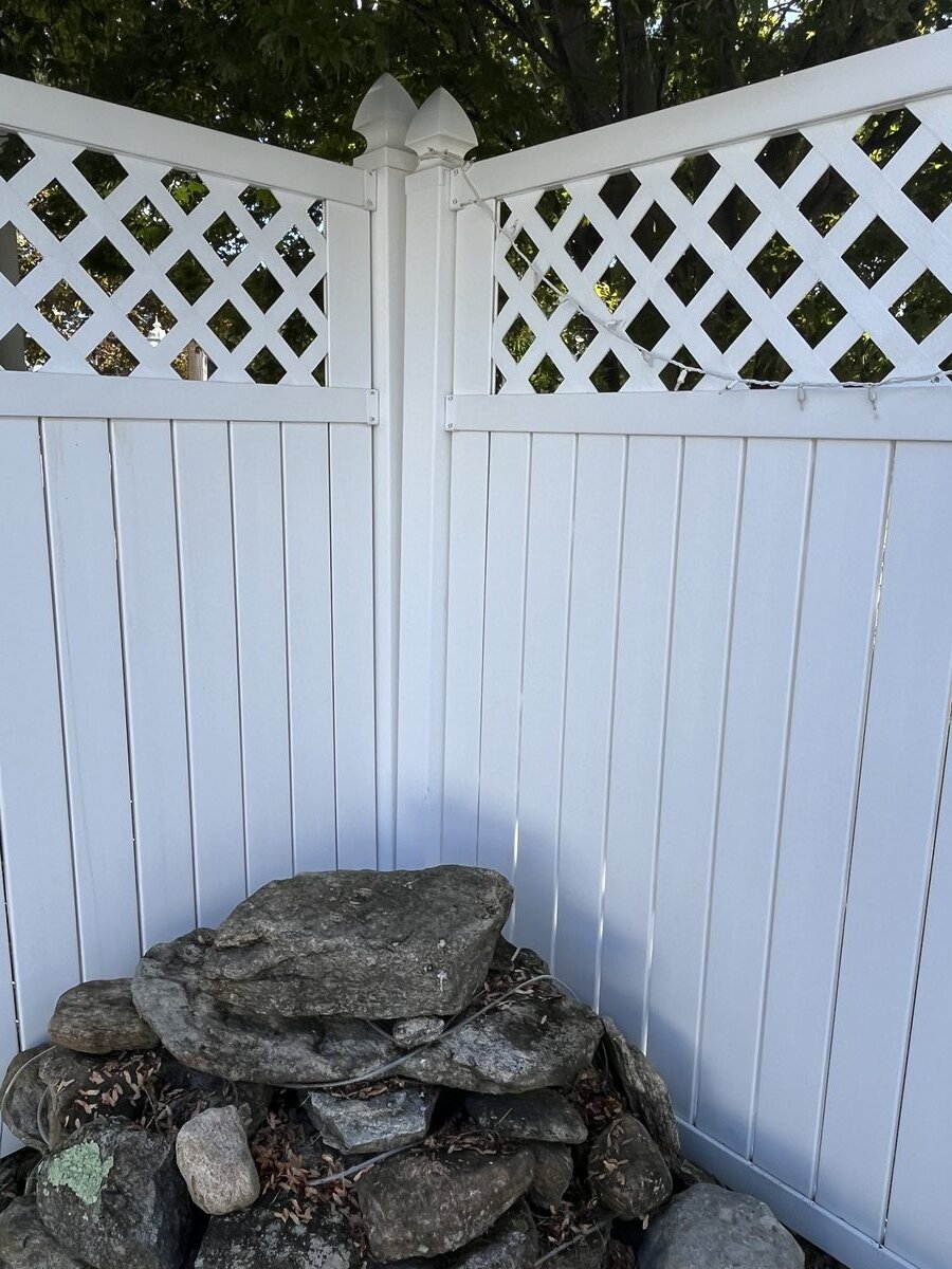 Vinyl fence cleaning in Duxbury, MA by H2WOAH Exterior Cleaning